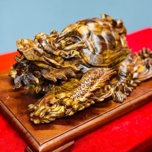 Long Quy gỗ sưa.