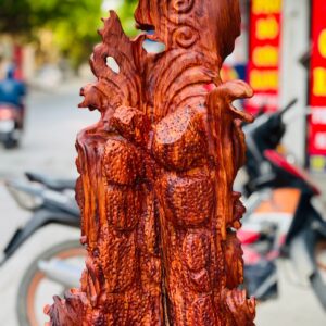 Cá chép hóa rồng gỗ sưa.