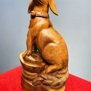 Tượng Chó trên đĩnh vàng Gỗ Hương Ta