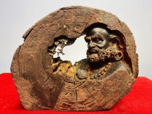Diện Đạt Ma Gỗ Trắc