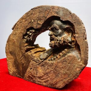 Diện Đạt Ma Gỗ Trắc