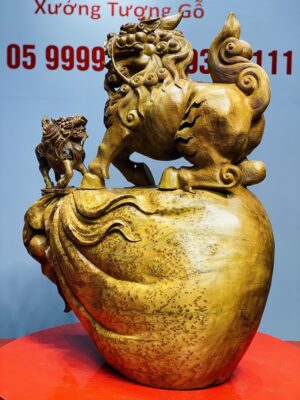 Hoả Kỳ Lân Mẫu Tử Đứng Boa Tiền Gỗ Nu Ngọc Am