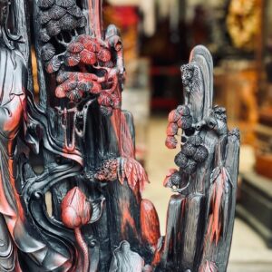 Phật Quan Âm Đứng Đài Sen Gỗ Trắc