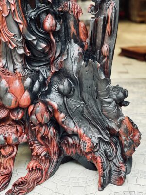Phật Quan Âm Đứng Đài Sen Gỗ Trắc
