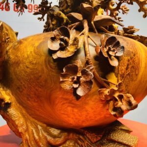 Bình Hoa Mai Gỗ Nu Hương
