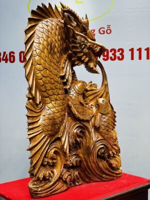 Cá Chép Hóa Rồng Gỗ Hương