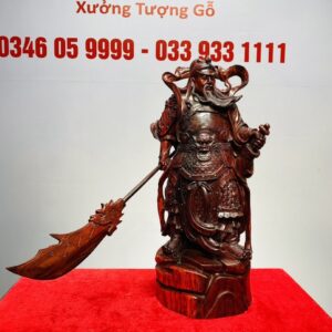 Quan Công Xách Đao Gỗ Trắc