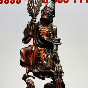 Tế Công Đứng Khuyển Gỗ Trắc