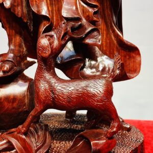 Tế Công Nhất Khuyển Gỗ Tử Đàn