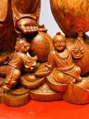 Di Lạc Ngũ Tiểu Vác Cành Đào Kéo Bao Tiền Gỗ Nu Hương