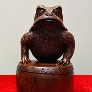 Thiềm Thừ Đứng Trống Gỗ Tử Đàn