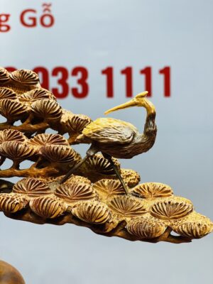 Bình tùng hạc gỗ hương.