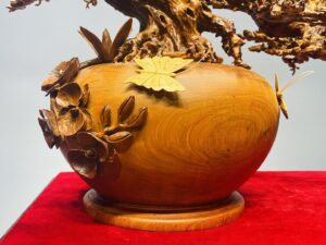 Bình Hoa Mai Gỗ Hương