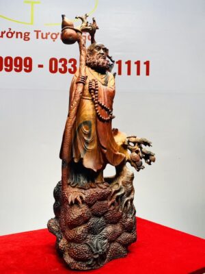 Đạt Ma Sư Tổ Cây Tùng