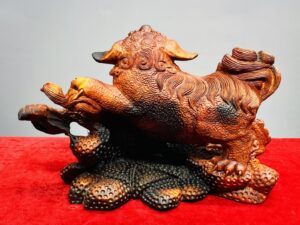 Nghê Mẫu Tử Gỗ Trắc