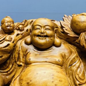 Di Lạc Tam Tiểu Vác Cành Đào Đứng Bao Tiền Gỗ Nu Ngọc Am