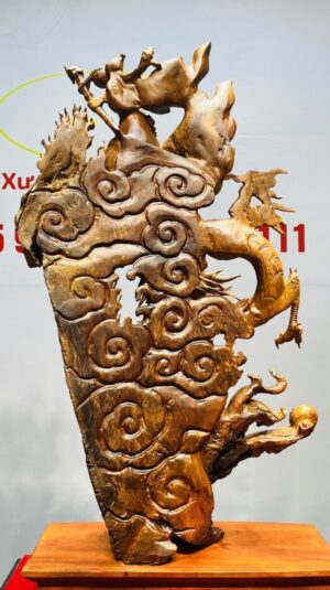 Đạt Ma Hàng Long Gỗ Nu Hương