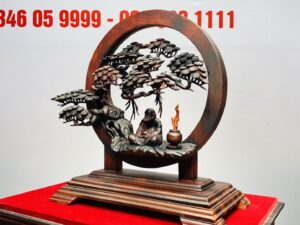Đạt Ma Ngồi Thiền Gốc Tùng Gỗ Trắc