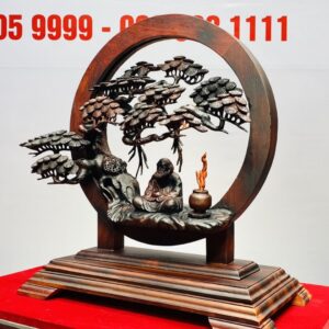 Đạt Ma Ngồi Thiền Gốc Tùng Gỗ Trắc