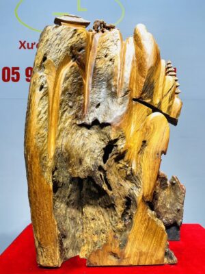 Thành Tâm Bái Phật Gỗ Hương