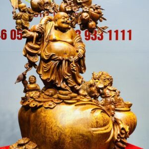 Di Lạc Vác Cành Đào Ngũ Tiểu Nhất Nghê Đứng Bao TIền Gỗ Nu Hương