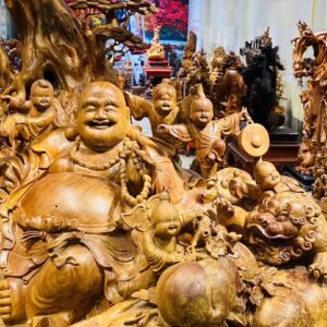 Di Lạc Cửu Tiểu Nghê Thiềm Thừ Ngồi Gốc Tùng Gỗ Nu Hương