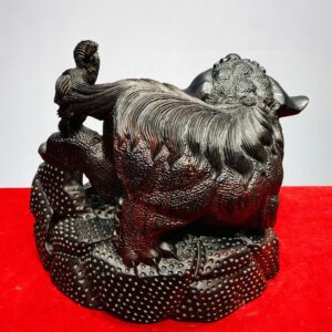 Nhất Nghê Vờn Ngọc Gỗ Trắc