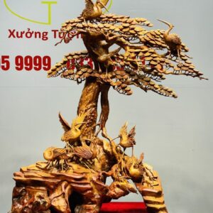 Bát Hạc Quần Tùng Gỗ Hương