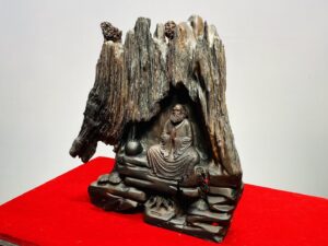 Đạt Ma Ngồi Thiền Gỗ Trắc Lũa