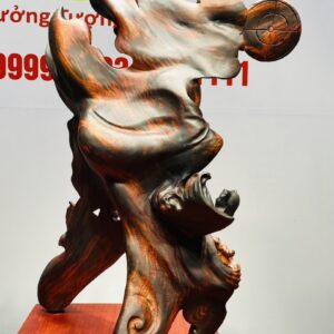 Đạt Ma Múa Võ Gỗ Trắc
