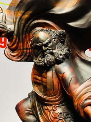 Đạt Ma Múa Võ Gỗ Trắc