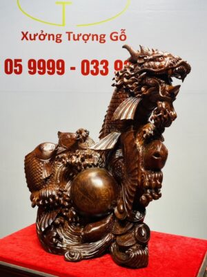 Cá Chép Hoá Rồng Gỗ Cẩm