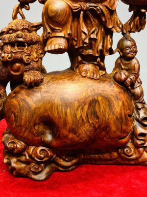 Di Lạc Vác Cành Đào Nhị Tiểu Nhất Nghê Đứng Bao Tiền Gỗ Sưa