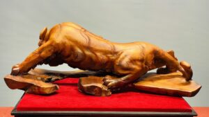 Hổ Săn Mồi Gỗ Hương