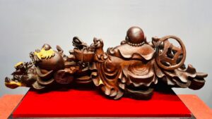 Di Lạc Ngũ Tiểu Ngồi Đống Tiền Gỗ Trắc