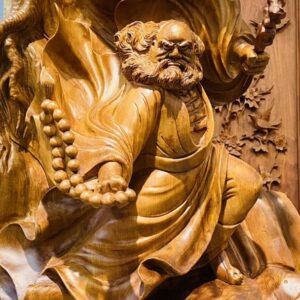 Đạt Ma Múa Võ Đứng Tùng Gỗ Hương