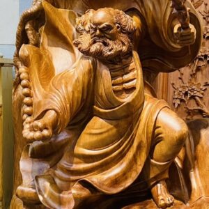 Đạt Ma Múa Võ Đứng Tùng Gỗ Hương