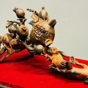Cành Lựu Sóc Gỗ Trắc
