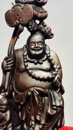 Di Lạc Nấm Linh Chi Nhất Tiểu Gỗ Trắc