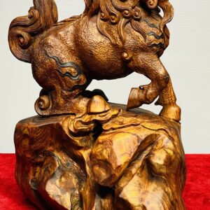 Kỳ Lân Gỗ Sưa