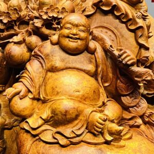 Di Lạc Tam Tiểu Vác Cành Đào Ngồi Bao Tiền Gỗ Nu Hương Ôm Đá