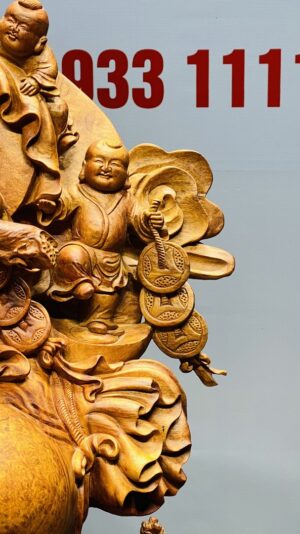 Di Lạc Tam Tiểu Vác Cành Đào Ngồi Bao Tiền Gỗ Nu Hương Ôm Đá