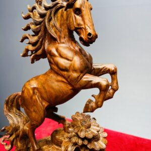 Nhất Mã Phi Thiên Gỗ Sưa