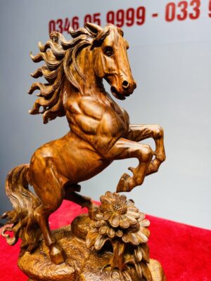 Nhất Mã Phi Thiên Gỗ Sưa