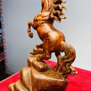 Nhất Mã Phi Thiên Gỗ Sưa