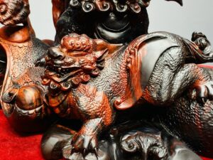 Song Nghê Cầu Gậy Như Ý Gỗ Trắc