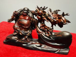 Di Lạc Vác Cành Đào Kéo Bao Tiền Gỗ Trắc