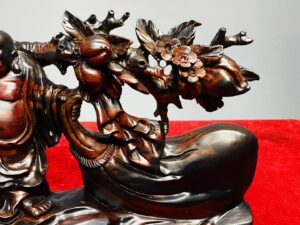 Di Lạc Vác Cành Đào Kéo Bao Tiền Gỗ Trắc