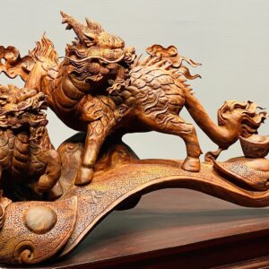 Song Kỳ Lân Đứng Cầu Gậy Như Ý Gỗ Sưa