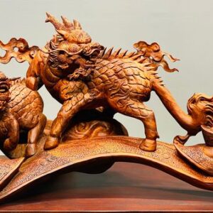 Song Kỳ Lân Đứng Cầu Gậy Như Ý Gỗ Sưa